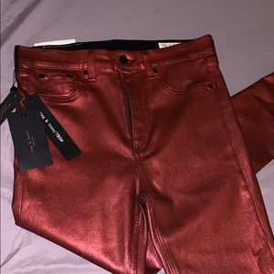 Brand new rag and bone skinny leg￼